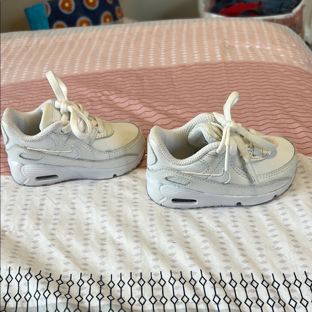 Nike White and Gray Sneakers** - Picture 2 of 6